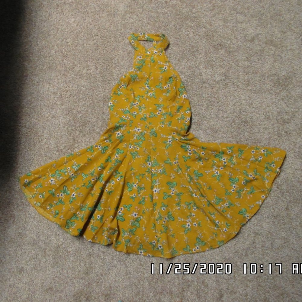 Summer Dress - Picture 2 of 5